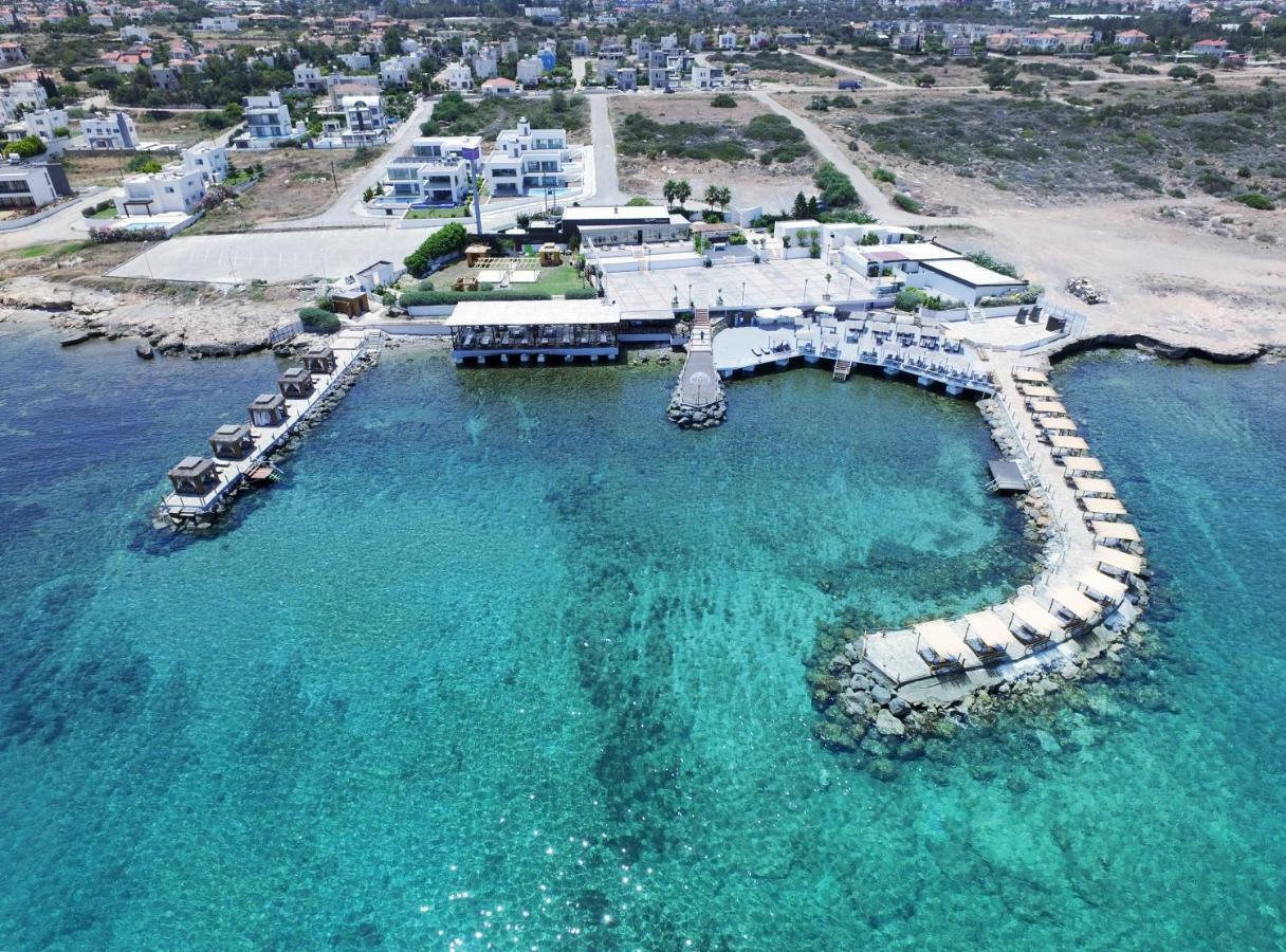 Malpas Hotel Agios Epiktitos Exteriör bild